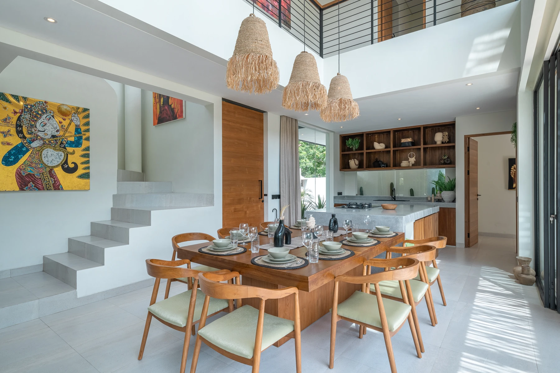 Kusa Villas kitchen and dining